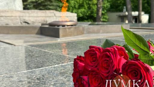 В Харькове представители власти и духовенства отметили День памяти и победы над нацизмом