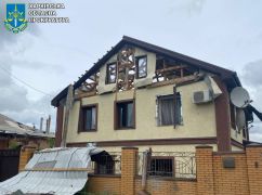 Россияне из артиллерии били по домам в Купянске в обед: фото с места