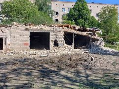 В Купянске – тяжелораненые: РФ сбросила на гаражи авиабомбу
