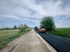 В Харьковской области восстановили более 100 тыс. м² дорог
