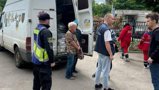 Полицейские Харькова эвакуировали более 130 человек из прифронтовых общин
