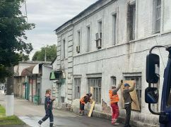 У Харкові ліквідовують наслідки нічної атаки ворожих дронів