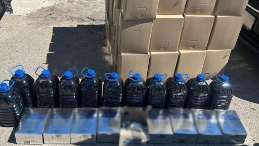 На Харківщині викрили підпільний склад із цигарками та спиртом на понад млн грн