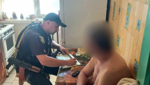 У Харкові чоловік систематично знущався з матері