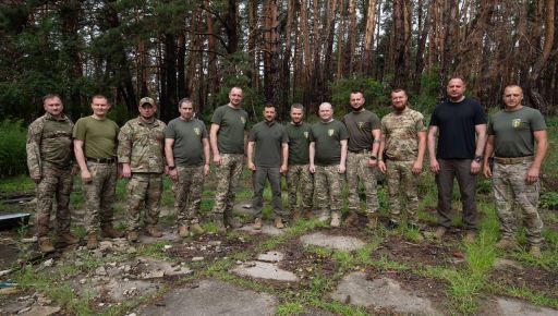 Бригади з Харківщини отримають більше грошей на дрони й пікапи – Зеленський