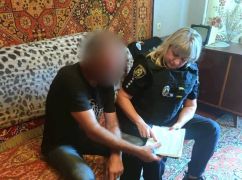 У Харкові п'яний чоловік погрожував батькові