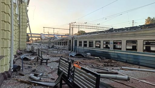 Із вокзалу в Лозовій почали відправлятися потяги