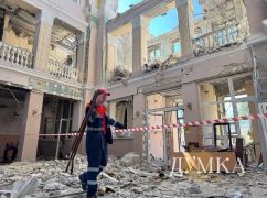 Прокуратура установила возраст женщины, ставшей второй жертвой удара по Лозовой