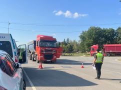 В Харьковской области поймали фуры с перегрузкой