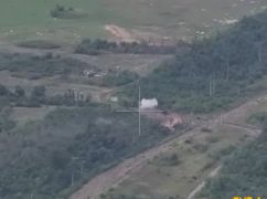 Дрони "Ахіллеса" спалили танк і бронетехніку ворога на Харківщині