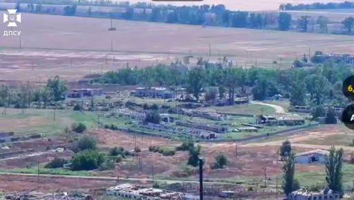 Подразделение "Феникс" обнародовало кадры попаданий по технике врага на Харьковщине