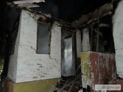 Армія РФ спалила дроном приватний будинок під Харковом