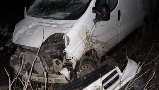 ДТП на Харківщині: 18-річний водій не впорався з керуванням, постраждала дівчина