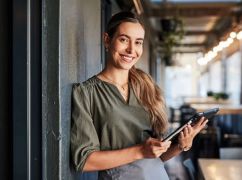 Планшет на работе: как заменить им блокнот, ноутбук и даже переговорную