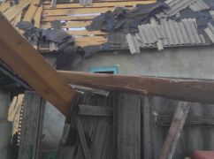 Появились фото дома в Харьковском районе, который вчера из РСЗО расстреляли россияне