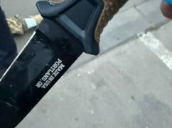 У Харкові чоловік побив ножем свою співмешканку: що відомо