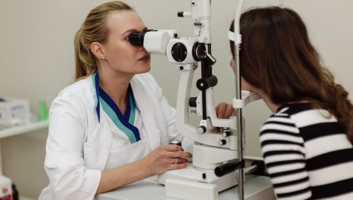Сучасні методи обстеження очей: що входить у повну діагностику зору