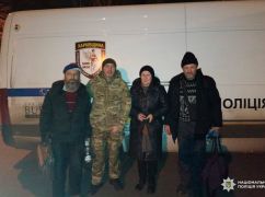 Дрон корректировал маршрут: из Купянска эвакуировали еще четырех человек под обстрелами