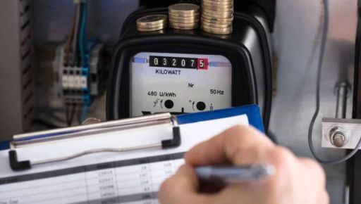 "Отключают свет и подают в суд": харьковчане задолжали миллиарды гривен за коммунальные услуги