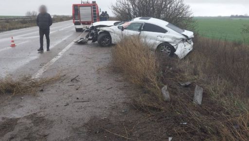 Смертельный выезд с дороги: на трассе под Харьковом водитель погиб на месте аварии