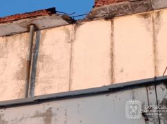 В Харьковской области враг обстрелял инфраструктуру и АЗС: что известно