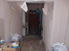 Оккупанты обстреляли частный дом и пятиэтажку в Харьковской области: кадры с места