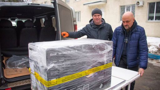 Денис Парамонов: Мы передали детским больницам мощные зарядные станции, чтобы реанимации работали бесперебойно