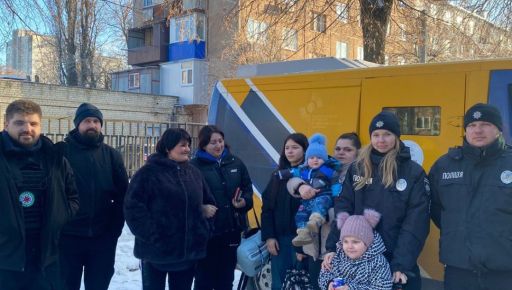 На Харківщині евакуювали мешканців Вовчанської громади, серед них &ndash; 5 дітей