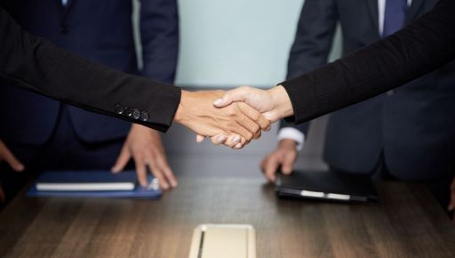 Вибір очевидний &ndash; залишатись і будувати майбутнє, або Як у Харкові навчають молоде покоління дипломатів