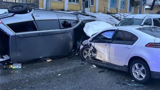 В Харькове в результате тройного ДТП погибла женщина: версия полиции