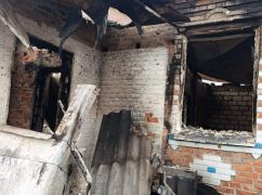 Окупанти дроном спалили житловий будинок на Харківщині: кадри з місця