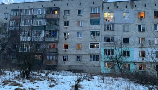 Россияне ударили по пригороду Харькова: пострадала семья с двумя детьми