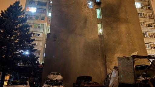 Харьковские патрульные показали первые минуты после российских "прилетов" 26 февраля