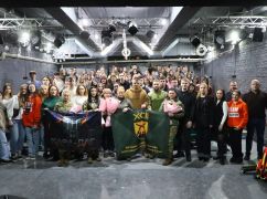 Молодежь Харькова пообщалась с защитницами 92-й бригады и НГУ "Кара-Даг"