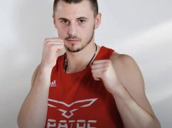 Харьковский боксер получил "серебро" на престижном турнире в Черногории