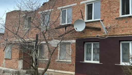 Появились фото с места ночного удара по Харькову