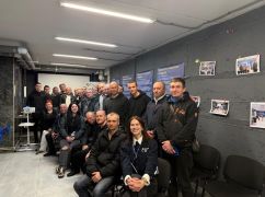 Міжнародні волонтери взялися вчити харківських транспортників поводитися з маломобільними пасажирами