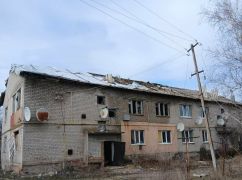 Россияне ударили дронами по Золочевской громаде: поврежден жилой дом