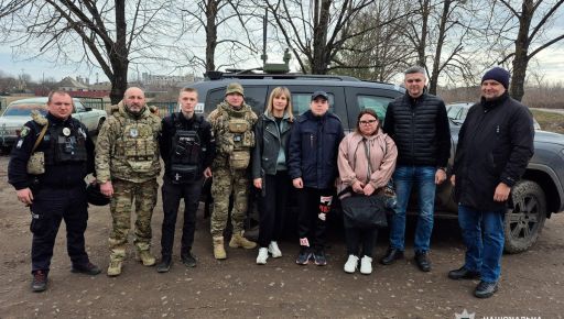 В Харьковской области эвакуировали мать с сыном, которые самовольно вернулись в прифронтовое село