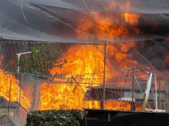 Російські війська атакували Золочів: знищено резервуари з паливом та газом