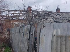 На Харьковщине в результате сбития российской "Герани" поврежден многоквартирный дом