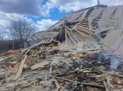 У Куп&rsquo;янському районі через атаки БПЛА пошкоджено будинки та електромережі