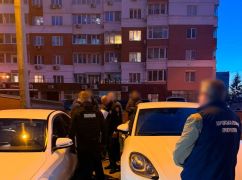 В Харькове задержали мужчину, который обещал "решить" вопрос с ТЦК за $1,5 тыс.