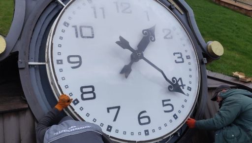 У Харкові "оживлять" годинник у Саржиному яру: додадуть секунди та підсвітку