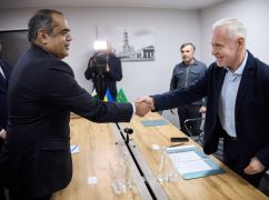 "Мы постепенно решаем вопросы безопасного образования": мэр Харькова Терехов &ndash; послу Пакистана