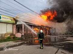В Харьковской области в результате массированной атаки на Богодуховский район пострадали 11 человек: кадры с места