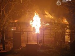Под Харьковом в результате обстрела жилого квартала пострадали шесть человек, среди них &ndash; ребенок