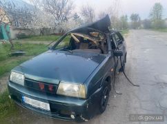 Оккупанты ударили FPV-дроном по "Жигулям" под Харьковом: ранены две женщины