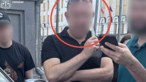 В Харькове задержали бизнесмена, продававшего фиктивные отсрочки от мобилизации за $10 тысяч