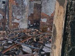 Захватчики обстреляли населенный пункт в Харьковской области 10 дронами: кадры с места